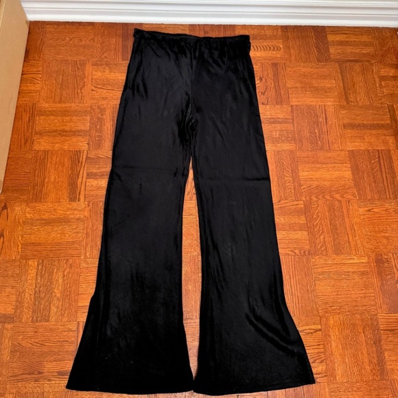 Zara Black Straight Leg Pants - Picture 1 of 3